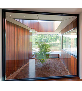 Fixed Picture Commercial Window